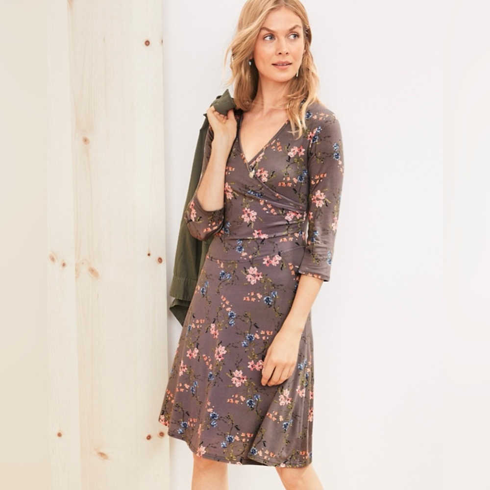 Garnet Hill Brianna Floral Print Surplice Faux Wrap Fit & Flare Knit Dress Small